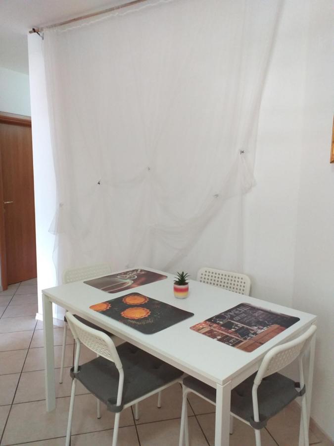 B&B Las Vegan Cles Zewnętrze zdjęcie