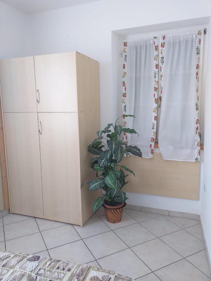B&B Las Vegan Cles Zewnętrze zdjęcie