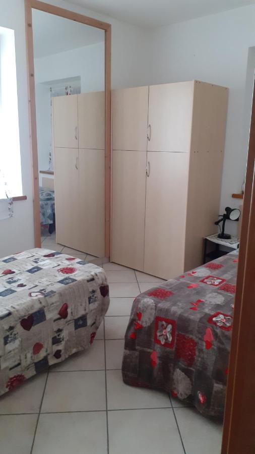 B&B Las Vegan Cles Zewnętrze zdjęcie