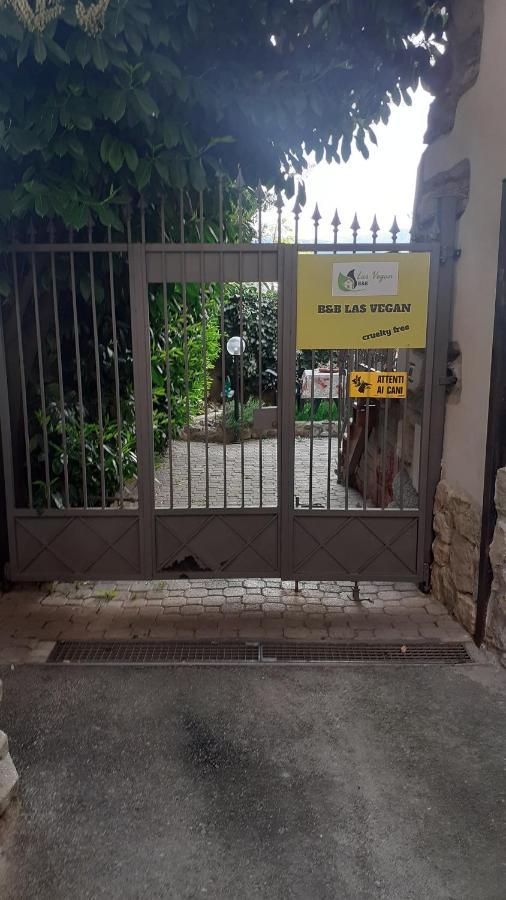 B&B Las Vegan Cles Zewnętrze zdjęcie